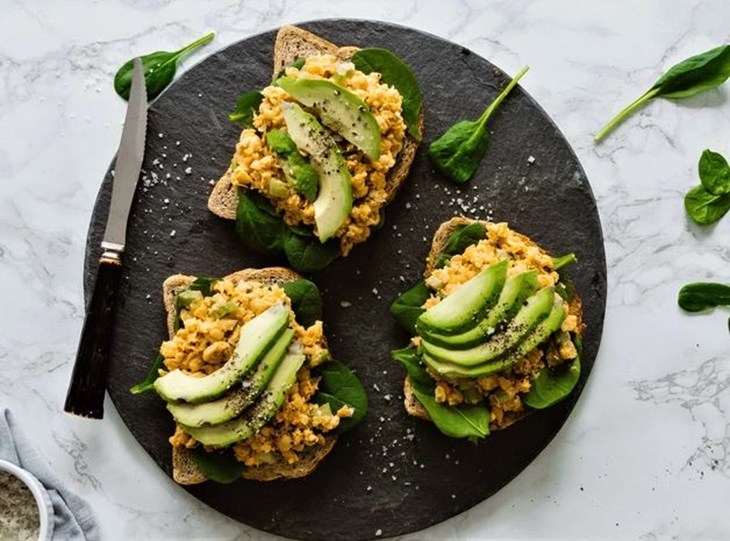 7 lunches blog smoky chickpea.JPG