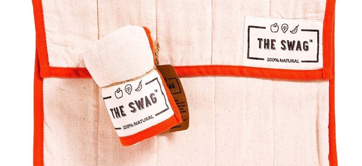 (Credit: Zero Waste Outlet) Beige canvas pouch with red piping