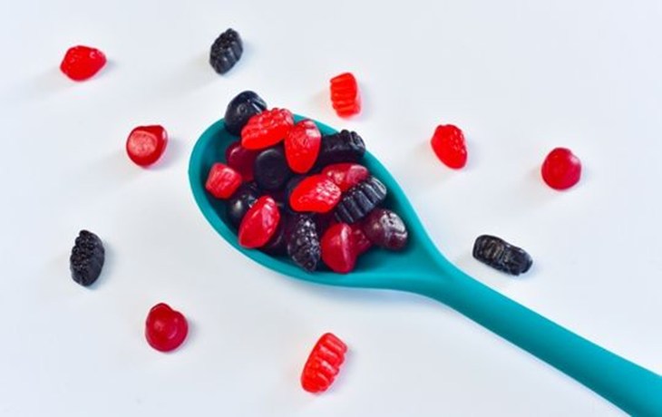 Fruit snacks in a blue spoon